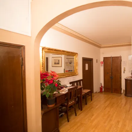 Image 8 - Garage Ponte Vecchio, Via dei Bardi, 41 R, 50125 Florence FI, Italy - Apartment for rent