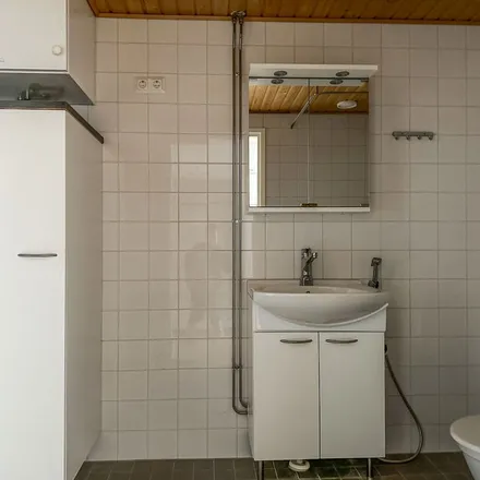 Rent this 2 bed apartment on Rajamäentie in 01900 Nurmijärvi, Finland