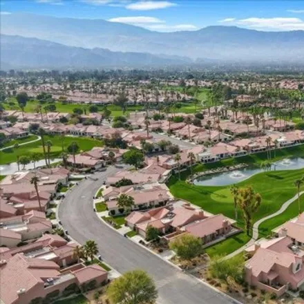Image 2 - Oasis Country Club Golf Course, Faber Circle, Palm Desert, CA 92210, USA - Condo for sale
