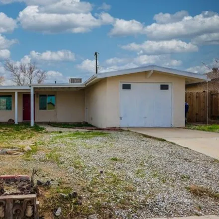 Buy this 3 bed house on 913 West Franklin Avenue in Ridgecrest, CA 93555