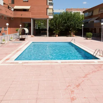 Image 7 - Passatge de Dolors Almeda i Roig, 08940 Cornellà de Llobregat, Spain - Apartment for rent