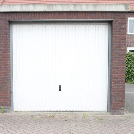 Image 5 - Doctor Poelsstraat 43, 6371 ER Landgraaf, Netherlands - Apartment for rent