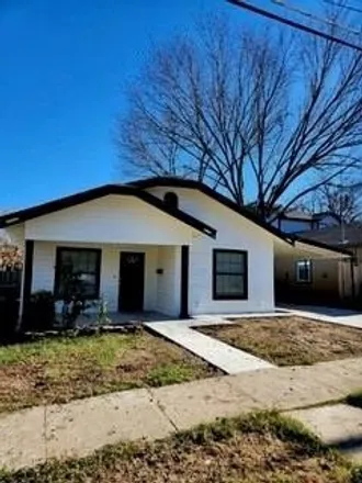 Rent this 2 bed house on 408 Lansing Street in Dallas, TX 75203
