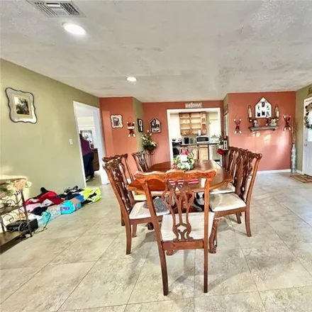 Image 6 - South Tower Road, Santa Fe, TX 77517, USA - House for sale
