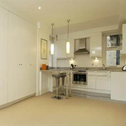 Rent this studio apartment on Faraday House in 30 Blandford Street, London