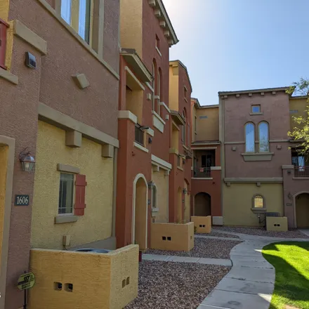 Image 3 - 2402 East 5th Street, Tempe, AZ 85281, USA - Townhouse for sale