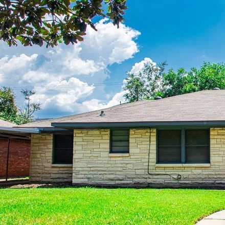 Rent this 3 bed house on 1415 Thornton Road in Houston, TX 77018