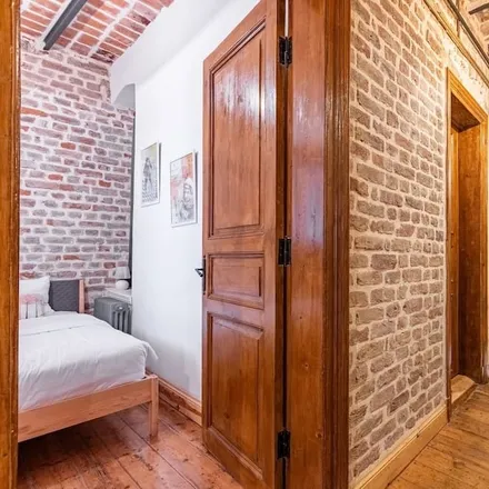 Rent this 3 bed apartment on 34421 Beyoğlu