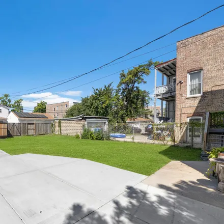 Image 2 - 1930 South Avers Avenue, Chicago, IL 60623, USA - House for sale