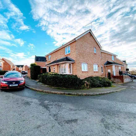 Rent this 3 bed duplex on Penrhyn Close in Corby, NN18 8PR