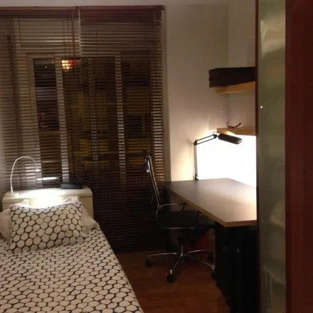 Rent this 3 bed room on Passeig de la Mare de Déu del Coll in 1, 08001 Barcelona