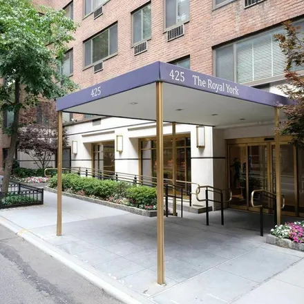 Rent this 1 bed apartment on 425 East 63rd Street in New York, NY 10065