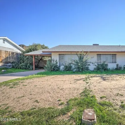 Buy this 2 bed house on 1333 East Puget Avenue in Phoenix, AZ 85020