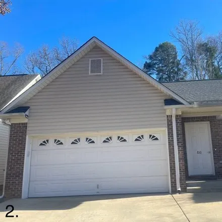 Image 2 - 810 North Gray Beaver Court, Moore, Spartanburg County, SC 29369, USA - House for sale