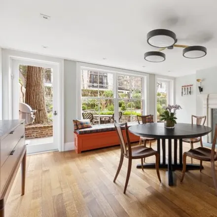 Image 5 - 157 East 65th Street, New York, NY 10065, USA - Townhouse for sale