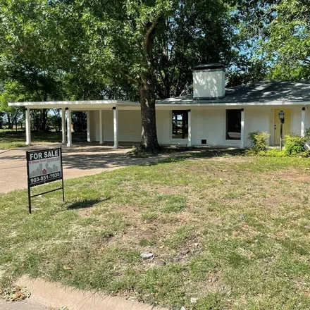Image 3 - 803 North 37th Street, Corsicana, TX 75110, USA - House for sale