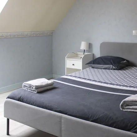 Rent this 4 bed house on Saint-Denis in Seine-Saint-Denis, France