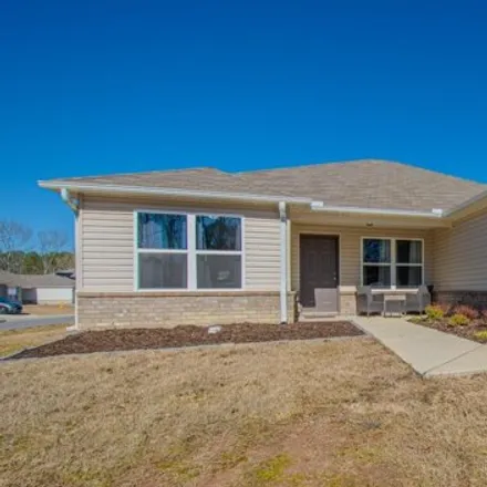 Buy this 3 bed house on 2098 Milburn Drive in Benton, AR 72015