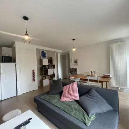 Image 2 - 40 Rue du Commerce, 63200 Riom, France - Apartment for rent
