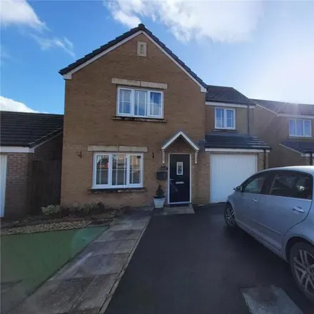 Buy this 4 bed house on Keep Hill Close in Monkton, SA71 4TS