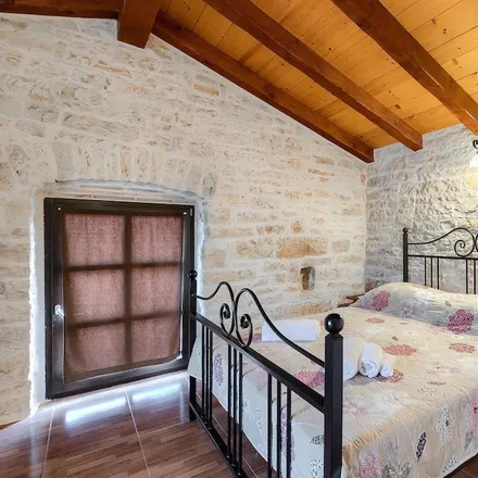 Image 4 - Tinjan, Istria County, Croatia - House for rent