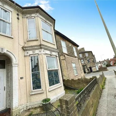 Buy this 3 bed townhouse on St Peter's Street in Lowestoft, NR32 2LY
