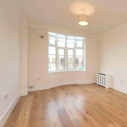 Image 7 - Grove End Road, London, NW8 9BS, United Kingdom - Room for rent
