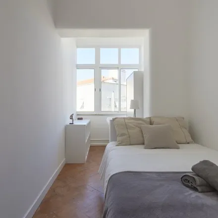 Rent this 12 bed room on Tangaroa in Avenida Almirante Reis, 1900-183 Lisbon