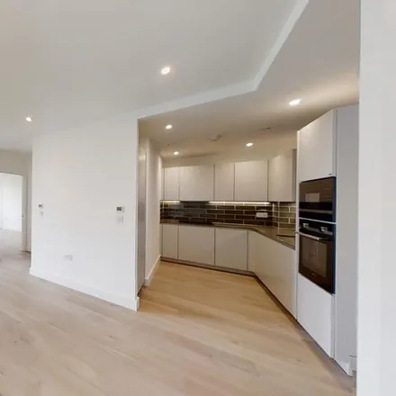 Rent this 2 bed apartment on 50 Grange Road in London, SE1 3BH