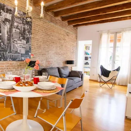 Rent this 2 bed apartment on Carrer d'Aribau in 136, 08001 Barcelona