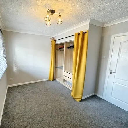 Image 9 - Tiree Crescent, Newmains, ML2 9JA, United Kingdom - Apartment for rent