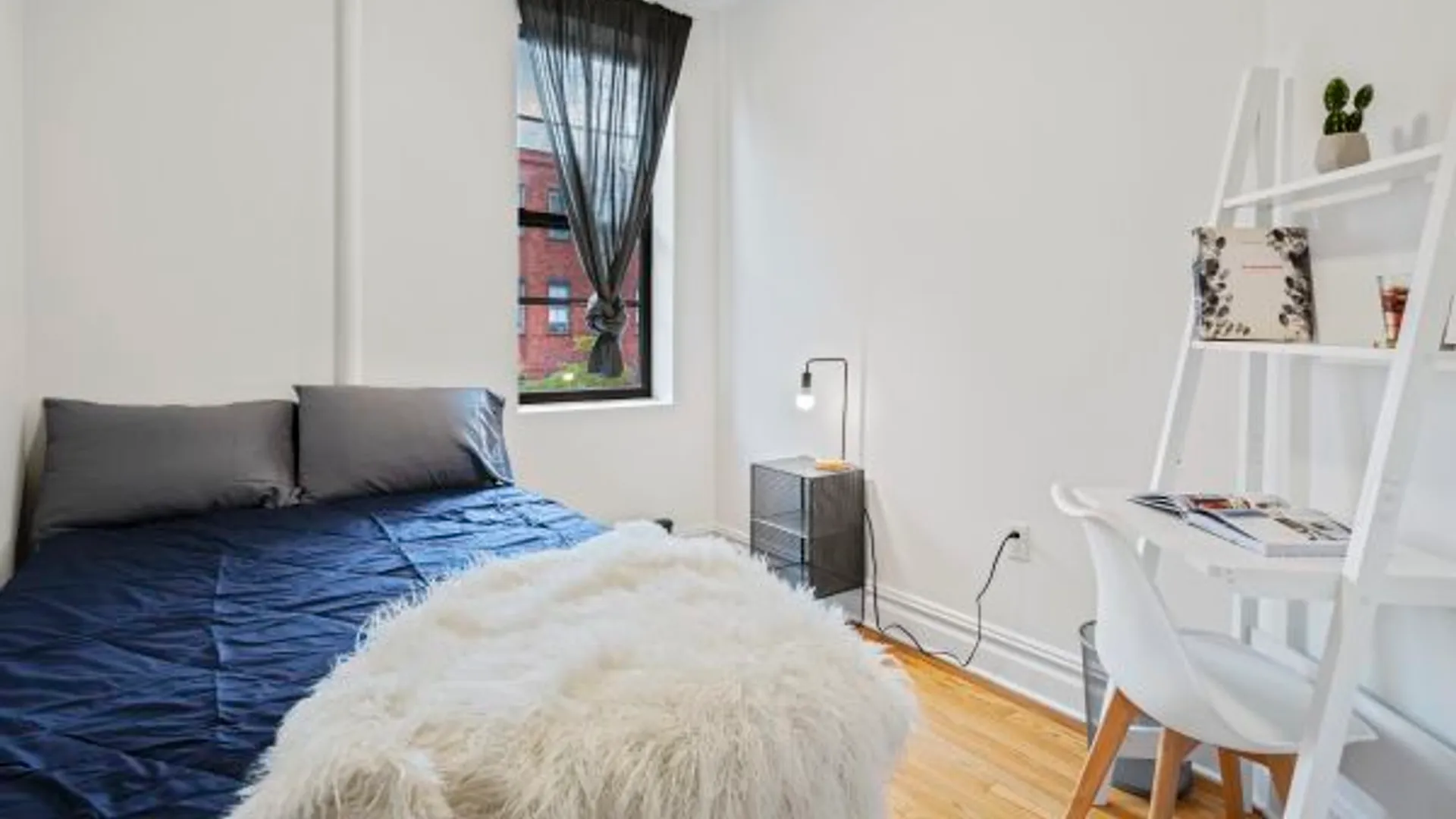 107 Greenpoint Avenue, New York, NY 11222, USA | Room for rent