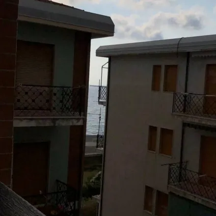 Image 3 - Torremezzo di Falconara, SS18, 87038 Falconara Albanese CS, Italy - Apartment for rent