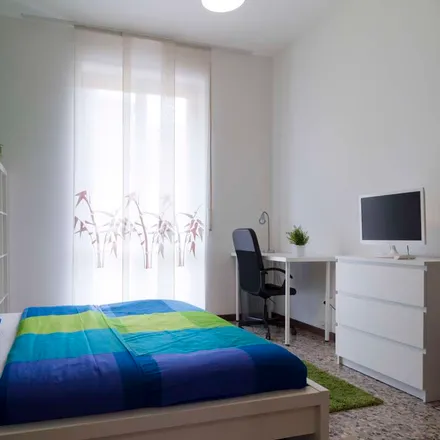 Rent this 5 bed room on Viale Nazario Sauro in 9, 20124 Milan MI