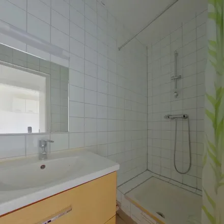 Rent this 3 bed apartment on 28 Rue de Lattre de Tassigny in 67300 Schiltigheim, France