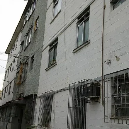 Rent this 3 bed apartment on Rua Ponta-Porã 343 in Vista Alegre, Rio de Janeiro - RJ