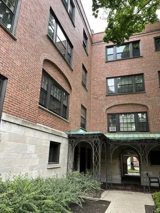 Buy this 1 bed condo on 2503 Prairie Avenue in Evanston, IL 60201