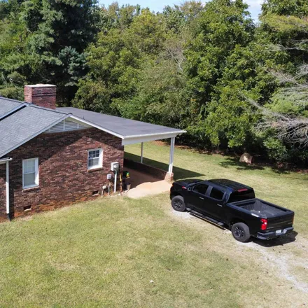 Image 3 - 3231 Stone Station Road, Stone Station, Spartanburg County, SC 29306, USA - House for sale