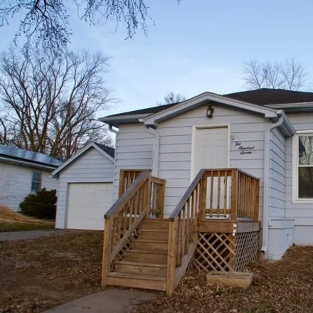Buy this 2 bed house on 281 South Matthews Street in Shenandoah, IA 51601