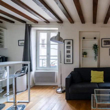 Image 2 - 22 Rue Norvins, 75018 Paris, France - Apartment for rent