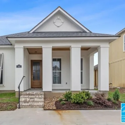 Buy this 3 bed house on 502 Flores Ct in Lafayette, Louisiana
