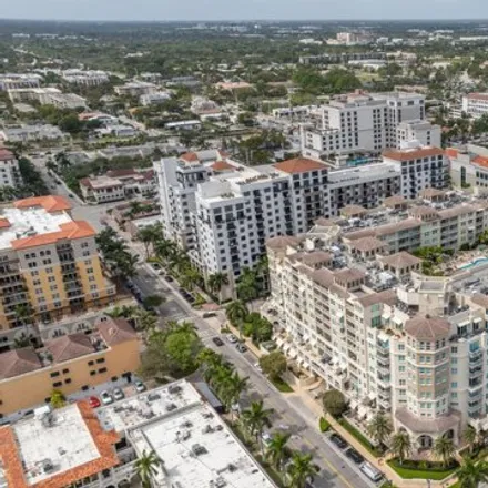 Image 8 - Saint Pauls Church, Southeast Mizner Boulevard, Boca Raton, FL 33432, USA - Condo for sale