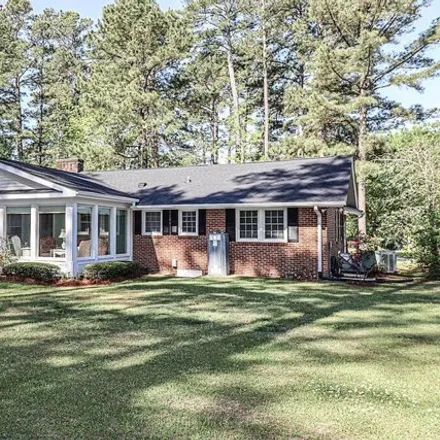 Image 2 - 1881 Lewis Street, Colonial Woods, Tarboro, NC 27886, USA - House for sale