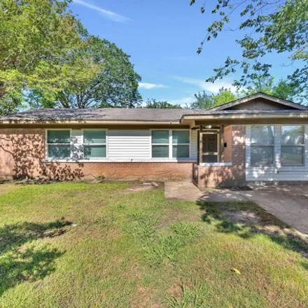 Rent this 3 bed house on 1357 East Park Drive in Mesquite, TX 75149