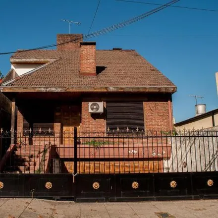 Buy this 4 bed house on Avenida Presidente Teniente General Juan Domingo Perón 2898 in Punta Chica, 1646 Victoria