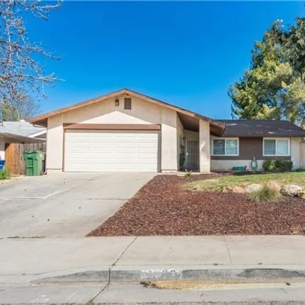 Buy this 3 bed house on 1139 Helen Street in Paso Robles, CA 93447