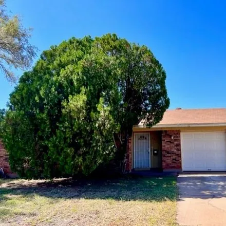Buy this 3 bed house on 602 North La Salle Drive in Abilene, TX 79603