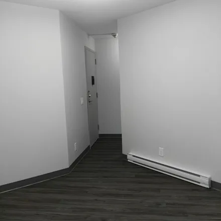 Image 5 - Administration Building, James Avenue, Winnipeg, MB R3B 3G8, Canada - Apartment for rent