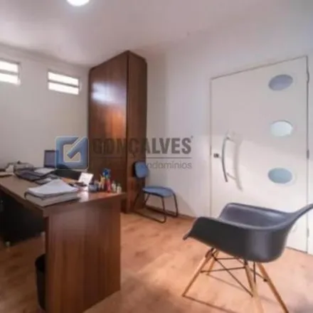 Buy this 5 bed house on Avenida Alfredo Maluf in Jardim Santo Antônio, Santo André - SP