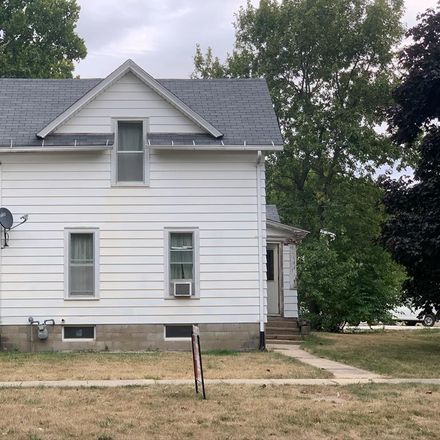Rent this 3 bed house on 1235 Main Street in Manson, IA 50563
